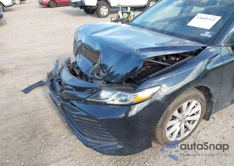 2019 Toyota Camry Le из США, поврежденный, VIN 4T1B11HK4KU845992